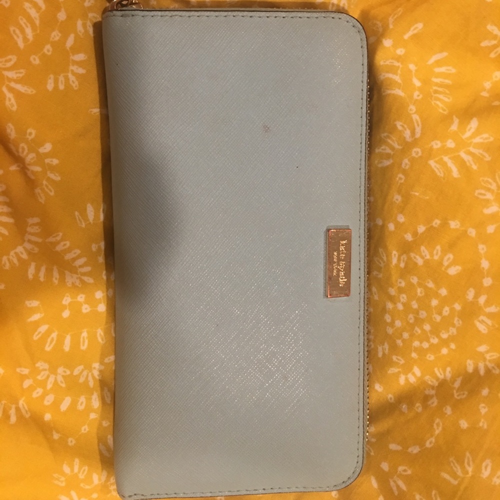 Wallet - image 1